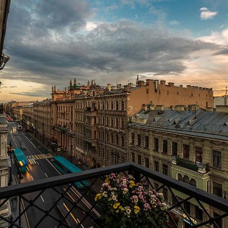 Nevskiy Eclectic By Akyan Hotel Санкт Петербург Екстериор снимка